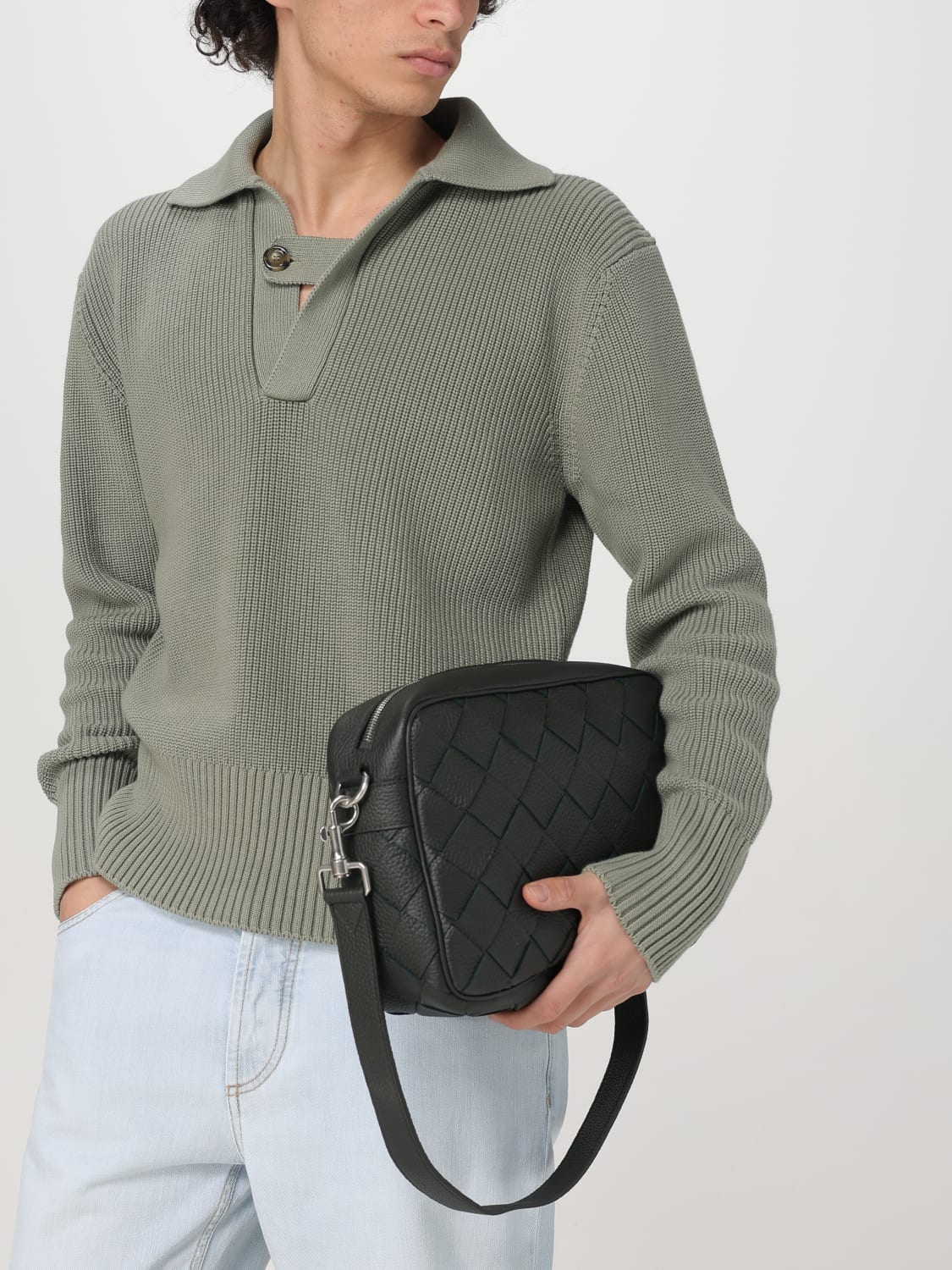 BOTTEGA VENETA SHOULDER BAG: Bags men Bottega Veneta, Green - Img 2