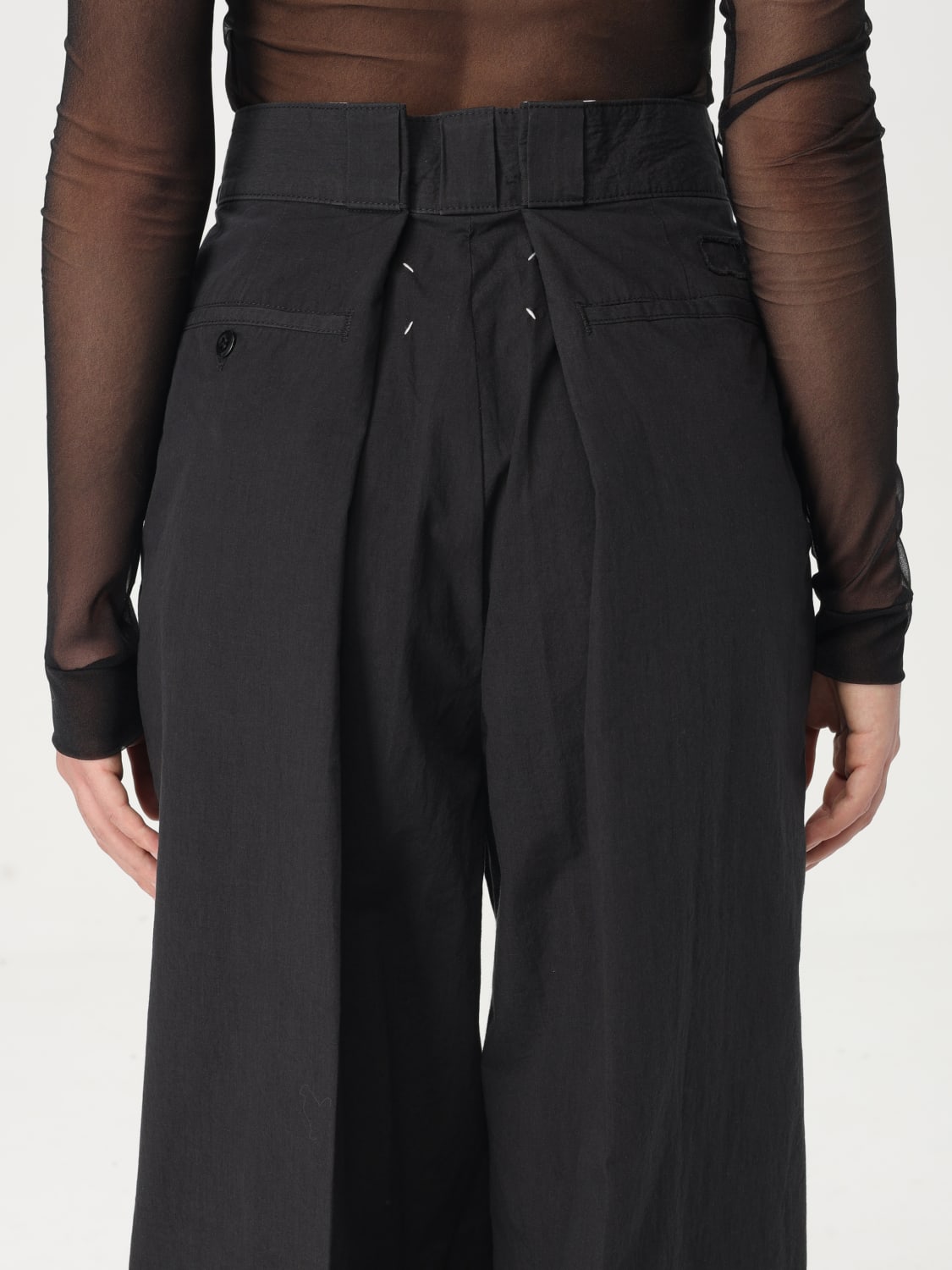 パンツ MAISON MARGIELA Woman Pants Black S51KA0601M35289 900 MAISON MARGIELA: Pants woman - Black | Maison Margiela pants