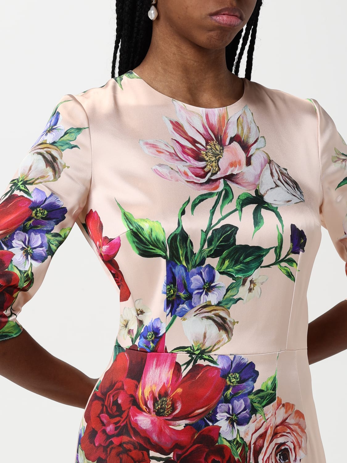 DOLCE & GABBANA 花柄刺繍ドレス ピンク Dolce & Gabbana Black/Pink/Silver Floral Jacquard Short Slv