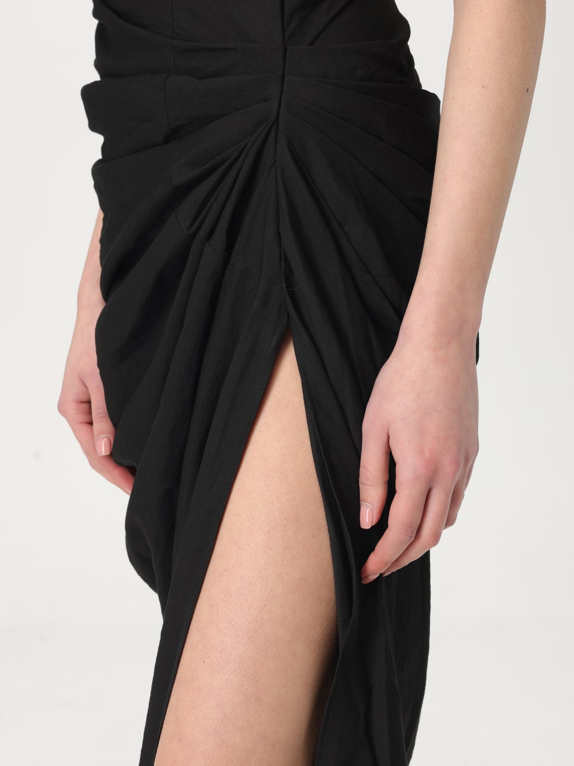 ワンピース JACQUEMUS Woman Dress Black 243DR0011020 990 Black la robe saudade longue dress Jacquemus - women