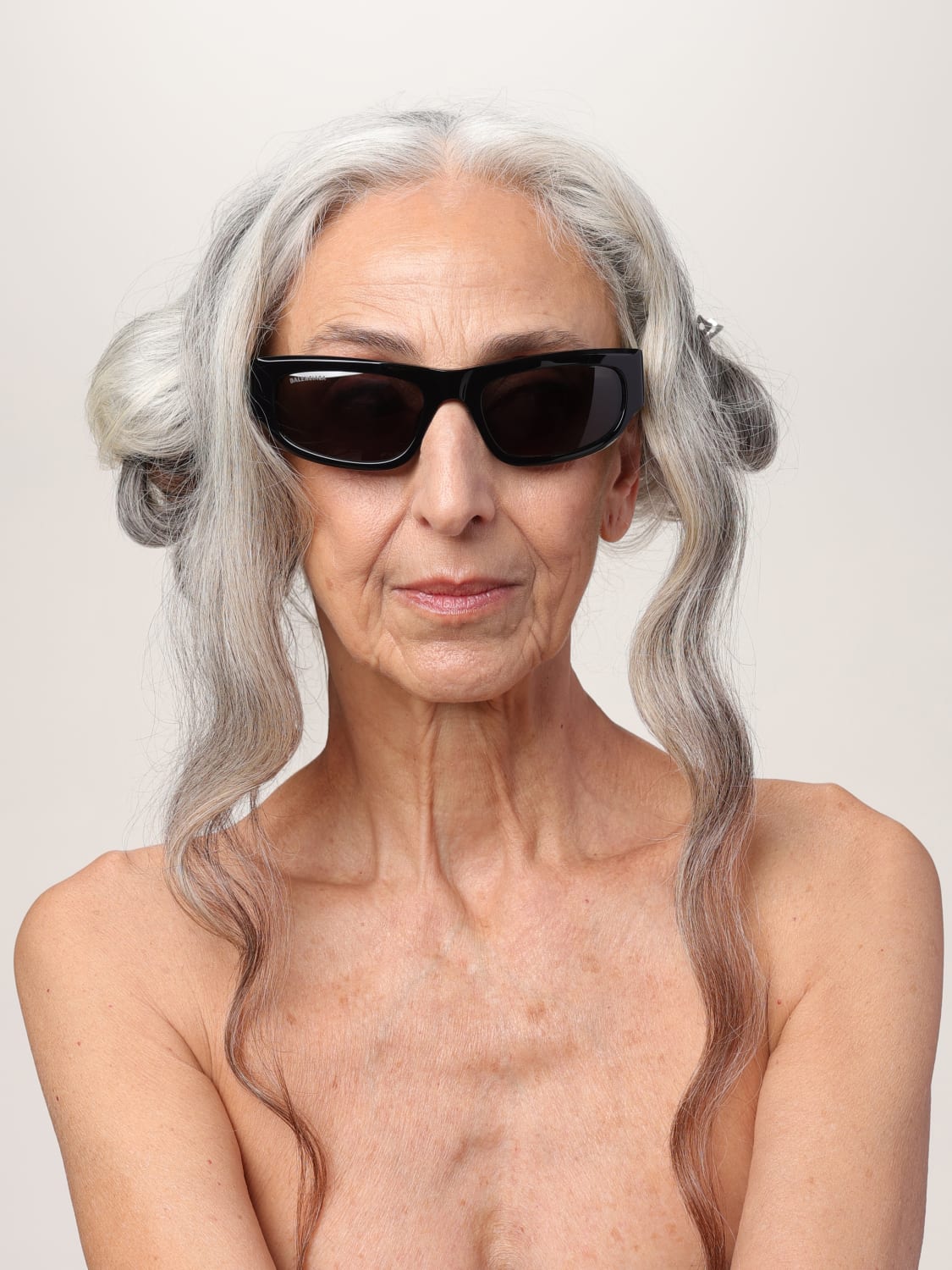 BALENCIAGA: Sunglasses woman - Black | Balenciaga sunglasses
