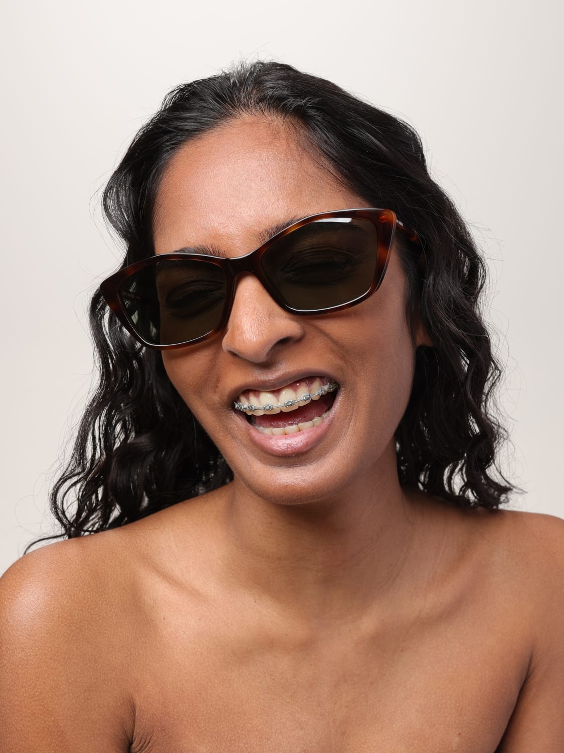 SAINT LAURENT: Sunglasses woman - Brown | Saint Laurent