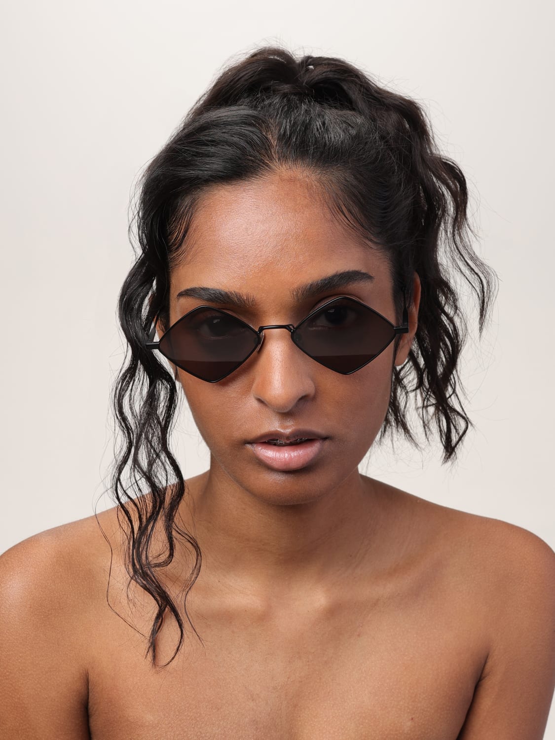 SAINT LAURENT OCCHIALI DA SOLE: Occhiali da sole SL 302 LISA 010 Silver Saint Laurent, Nero - Img 2
