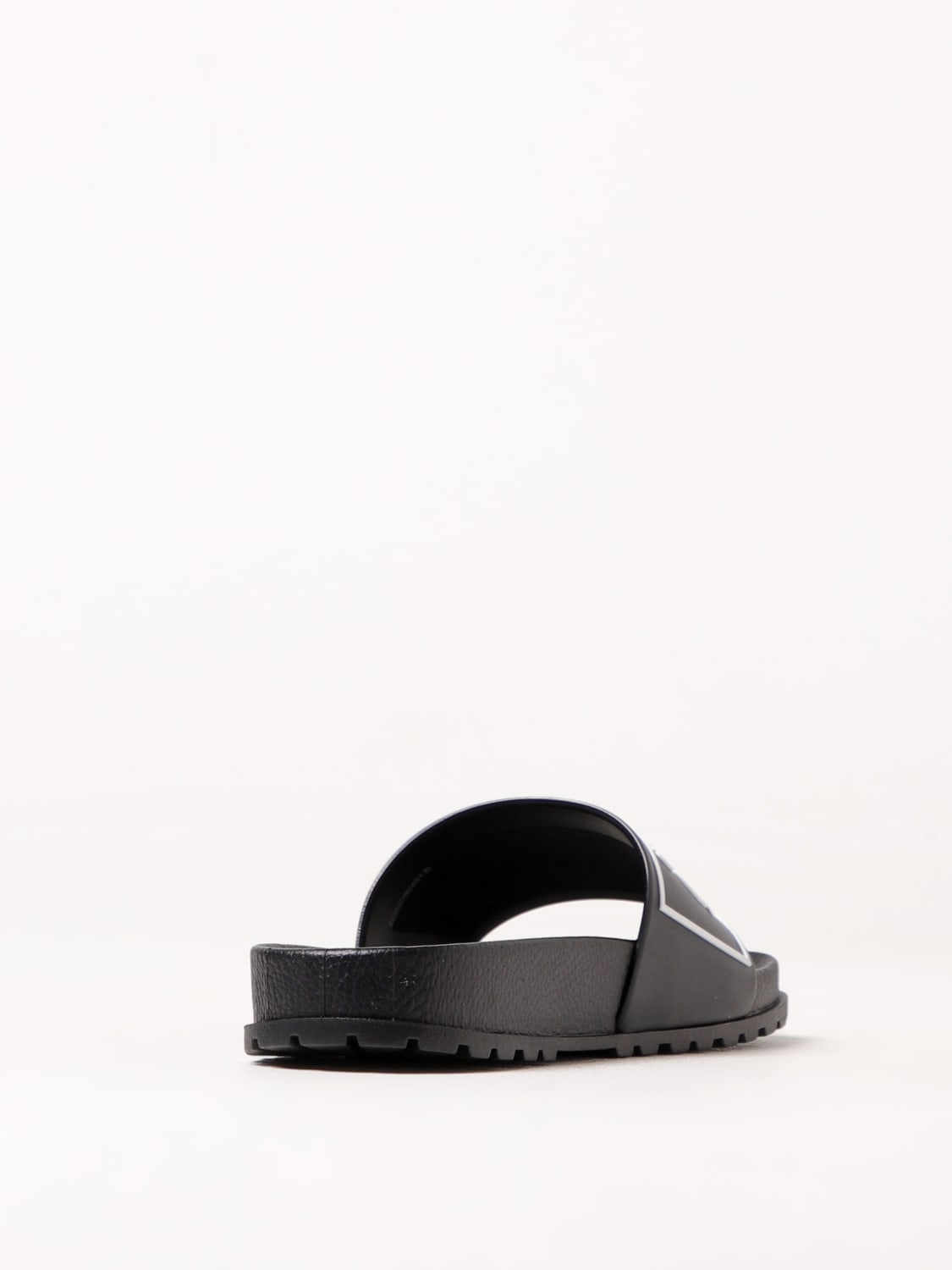 シューズ・サンダルその他 VERSACE JEANS Woman Flat sandals Black 73VA3SQ171352 899 Flat sandals Versace Jeans Couture JEANS COUTURE SHELLY FLAT