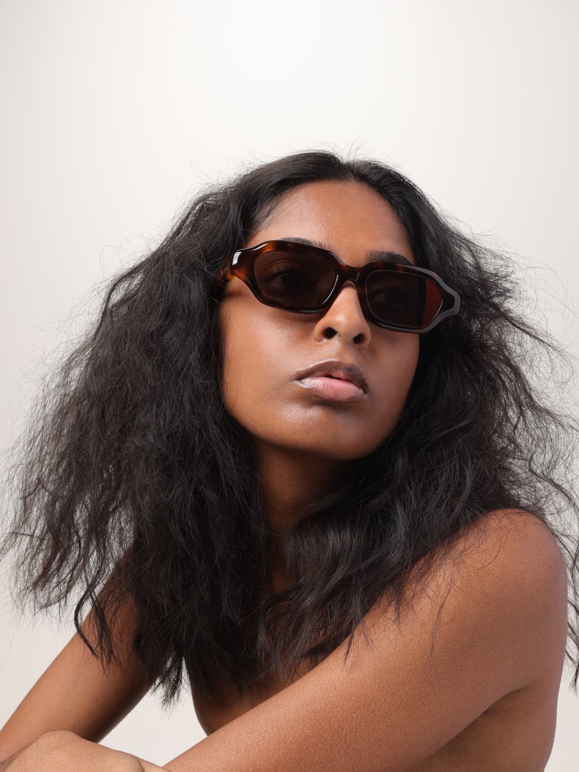 LOEWE: Sunglasses woman - Brown | Loewe sunglasses LW40157U