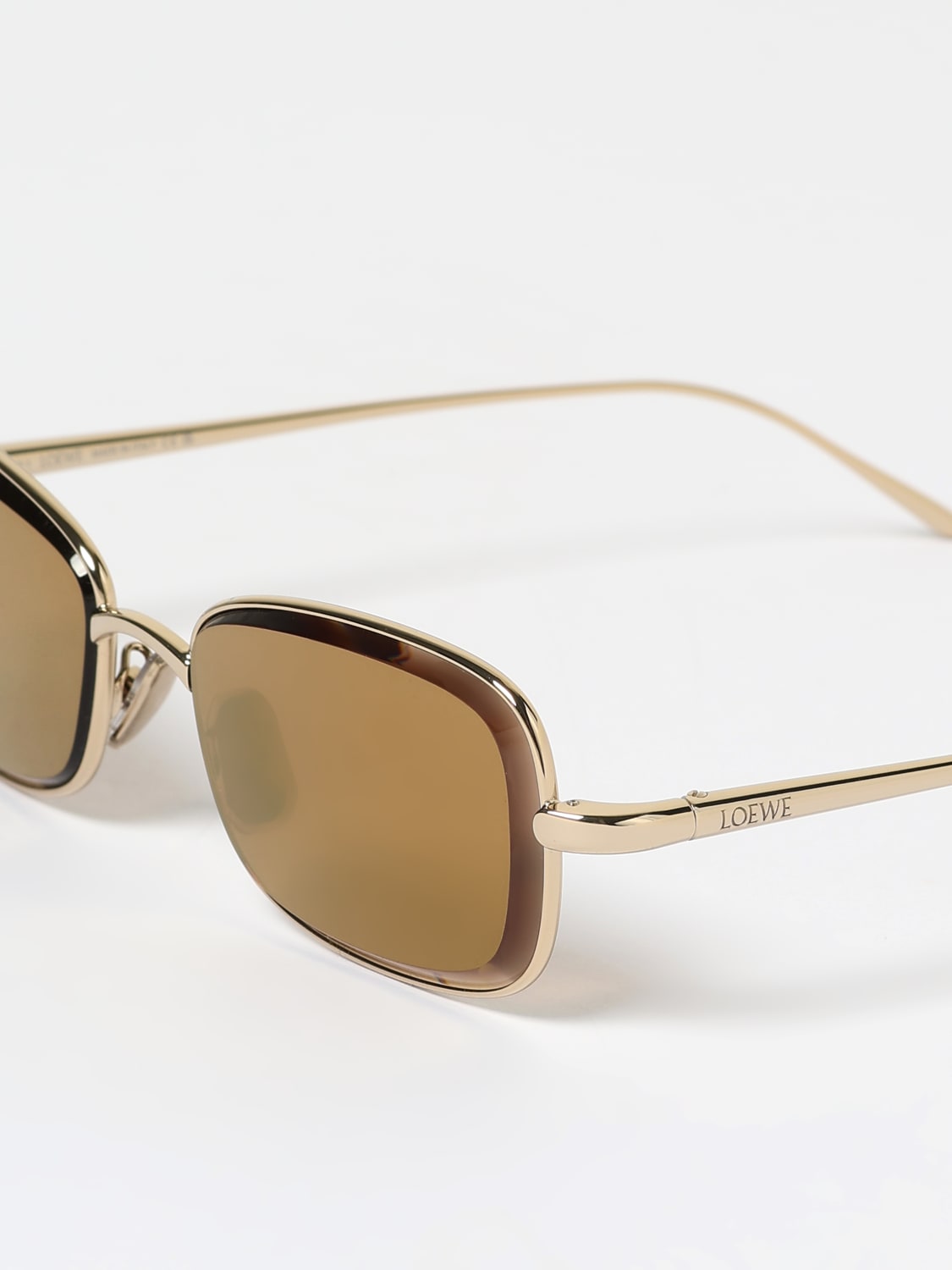 LOEWE: Sunglasses woman - Gold | Loewe sunglasses LW40159U