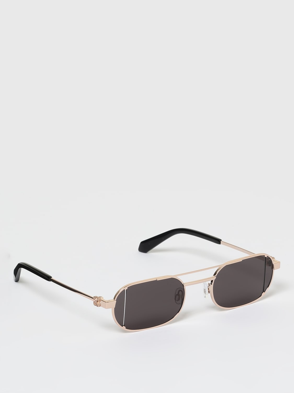 【送料&関税込】Off-White Lynn Sunglasses - Unisex Lynn Sunglasses in GOLD | Off-White™