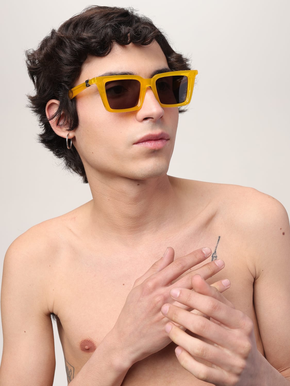 【送料&関税込】Off-White OERI13U DALTON SUNGLASSES Sunglass OFF-WHITE: Sunglasses men - Yellow | Off-White sunglasses
