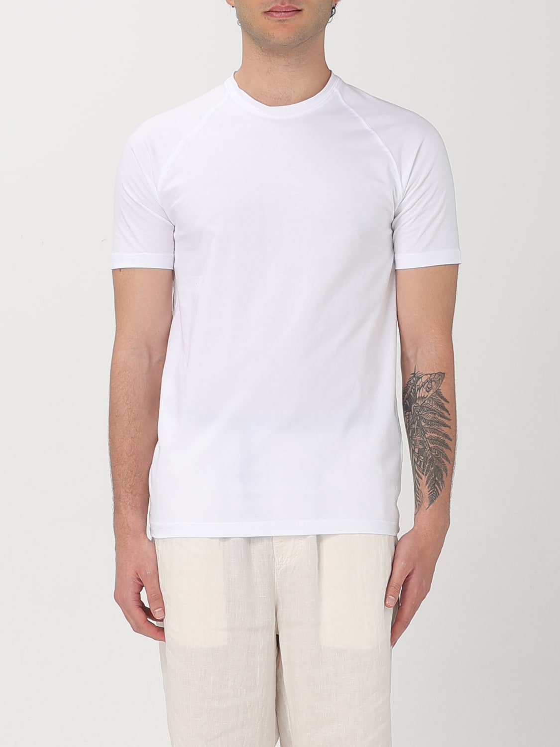 Tシャツ・カットソー ASPESI Men T-shirt White AY28A335 01072 ASPESI: T-shirt men - White | Aspesi t-shirt AY28A335 online