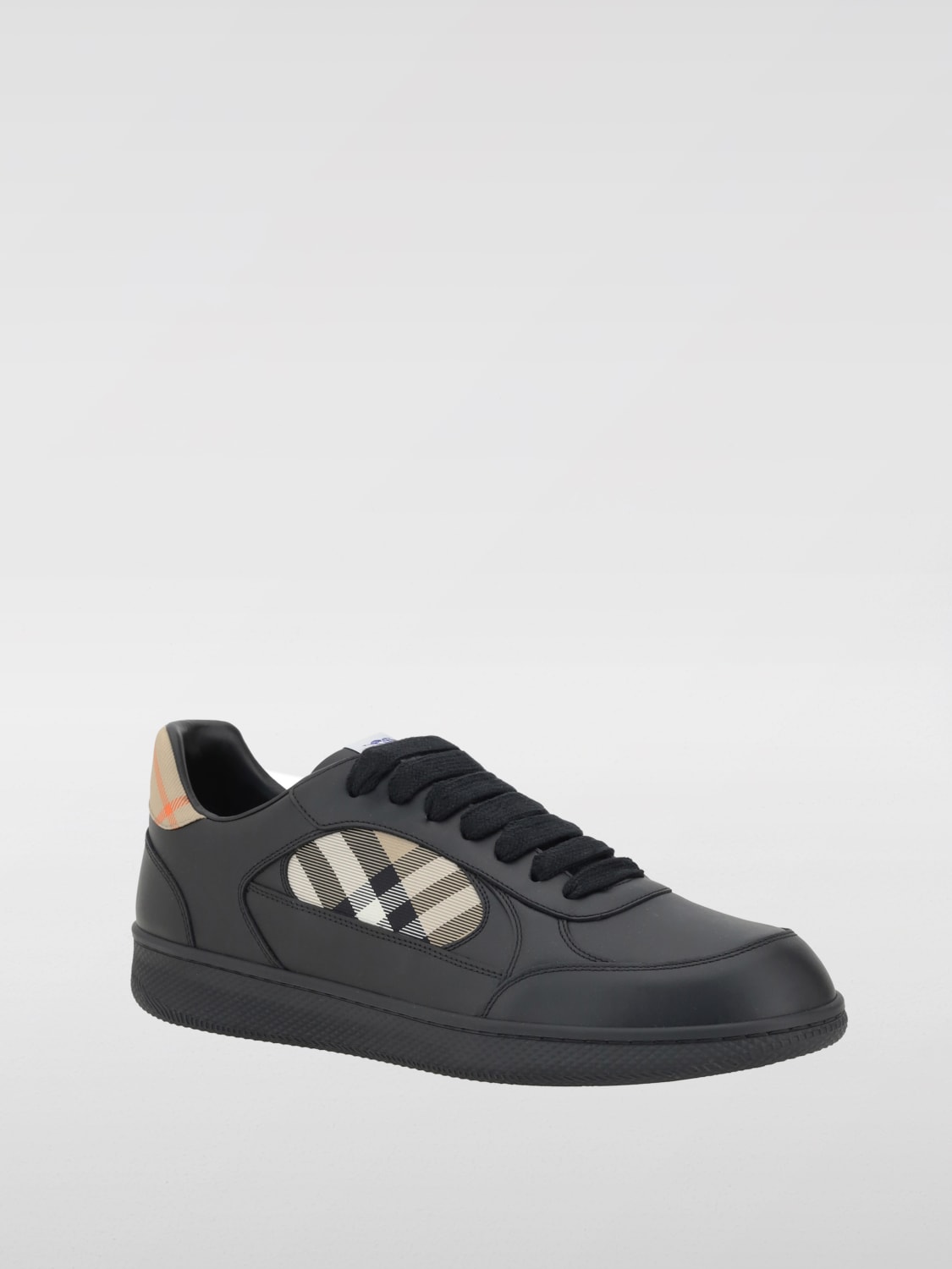 BURBERRY: Sneakers men - Black | Burberry sneakers 8108650