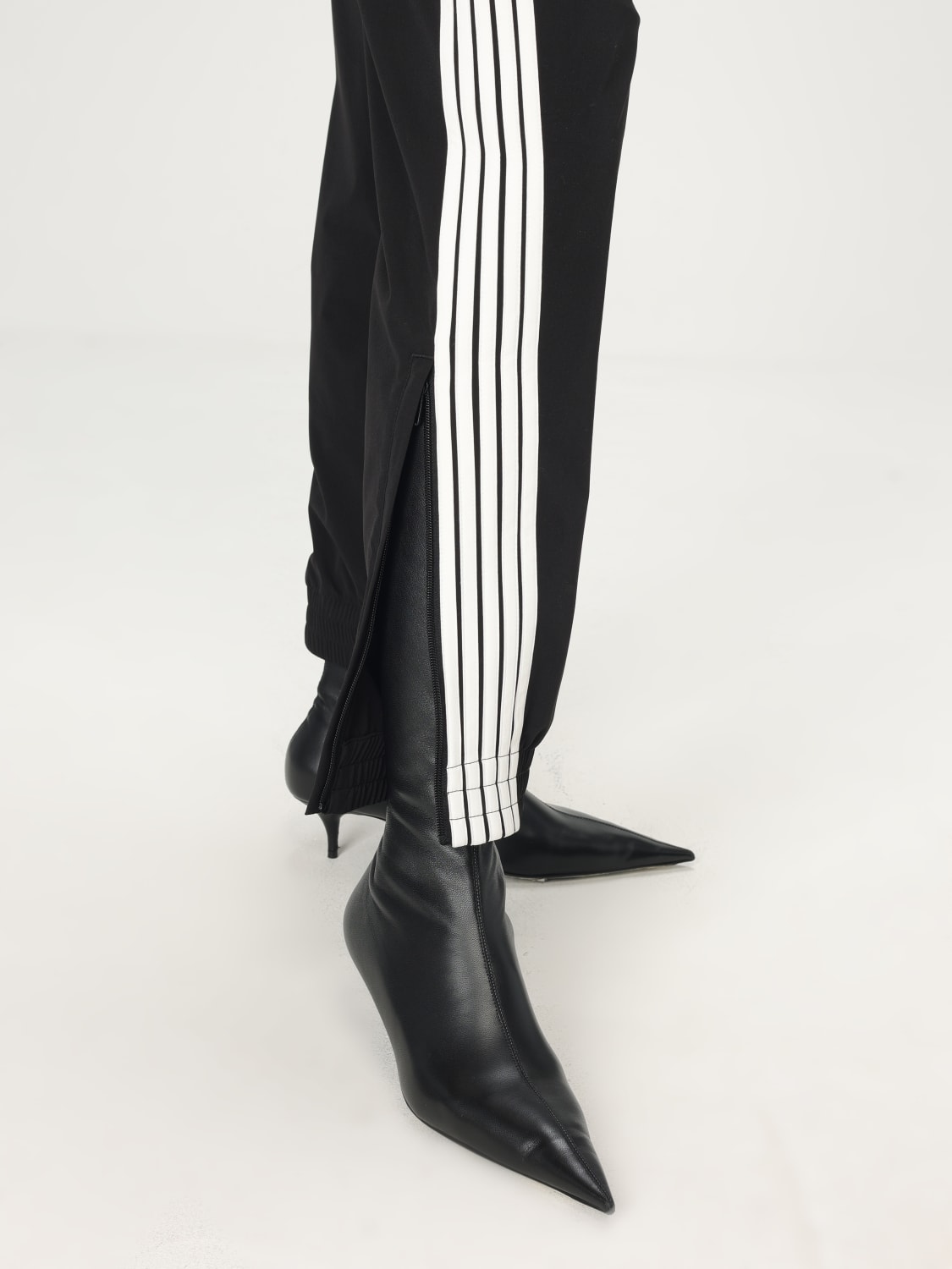 パンツ BALENCIAGA Woman Pants Black 831559TRO31 1000 BALENCIAGA: Pants woman - Black | Balenciaga pants