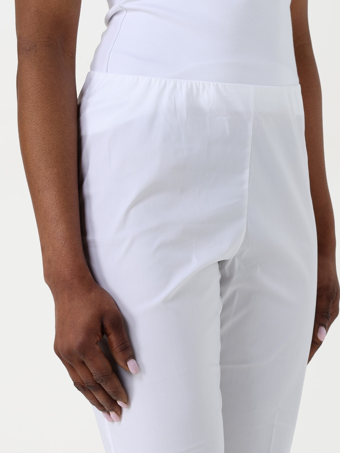 パンツ LIVIANA CONTI Women Straight Pants L5SK86 A010 WHITE LIVIANA CONTI: Pants woman - White | Liviana Conti pants