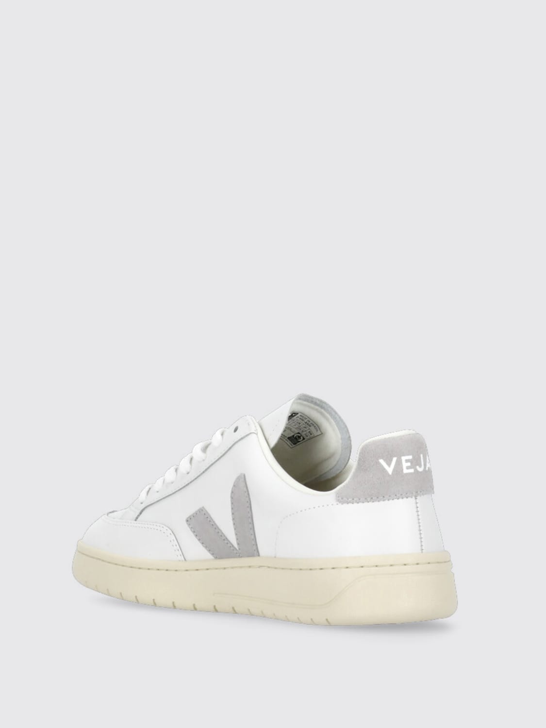VEJA: Sneakers men - White | Veja sneakers XD0203484 online