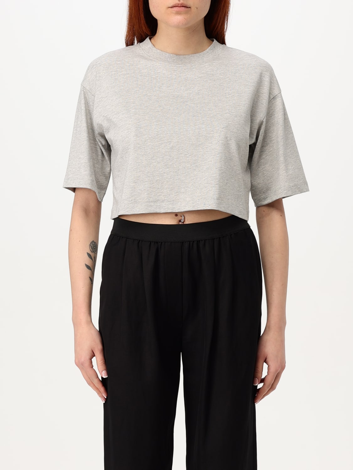 LOU LOU STUDIO T-SHIRTS: T-shirt crop Gupo Lou Lou Studio, Grigio - Img 1