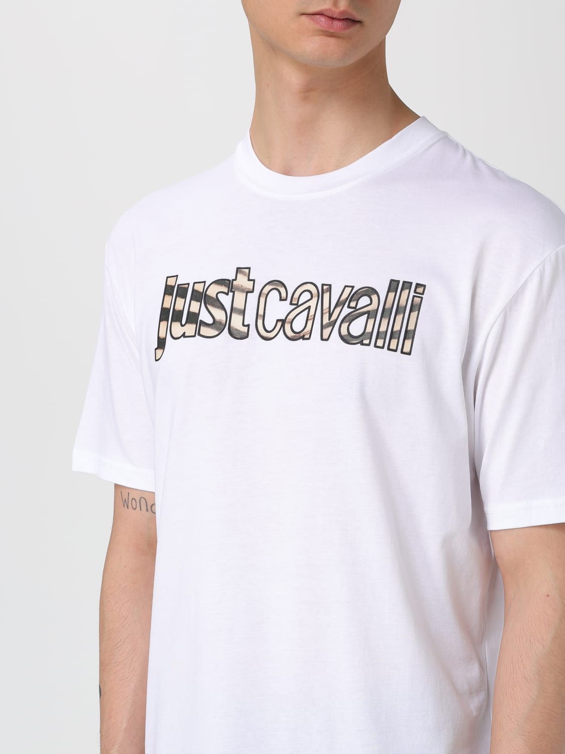 Tシャツ・カットソー JUST CAVALLI Men T-shirt White 78OAHE21CJ110 003 JUST CAVALLI: T-shirt men - White | Just Cavalli t-shirt