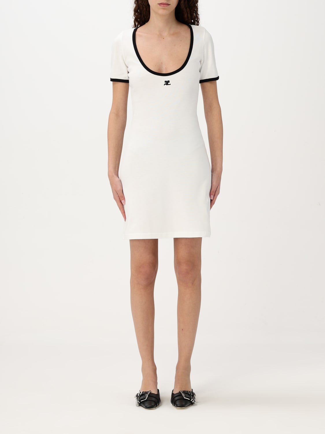 ワンピース COURReGES Woman Dress White 124JRO364JS0070 0098 White logo-appliqu? minidress - women - COURRÈGES