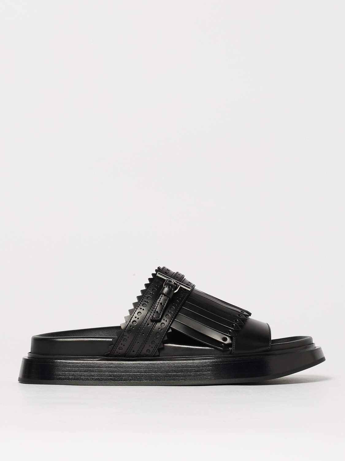 シューズ・サンダルその他 ALEXANDER MCQUEEN Woman Flat sandals Black 825005WIAD1 1064 MCQUEEN: Flat sandals woman - Black | McQueen flat sandals