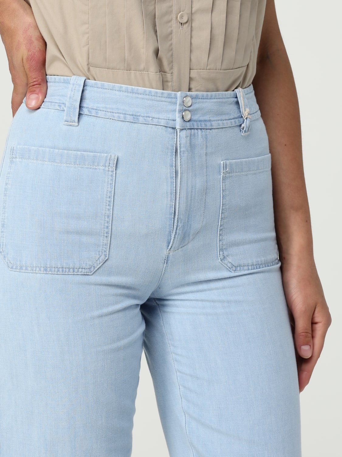 A.P.C.: Jeans woman - Denim | A.P.C. jeans COGXXF09222