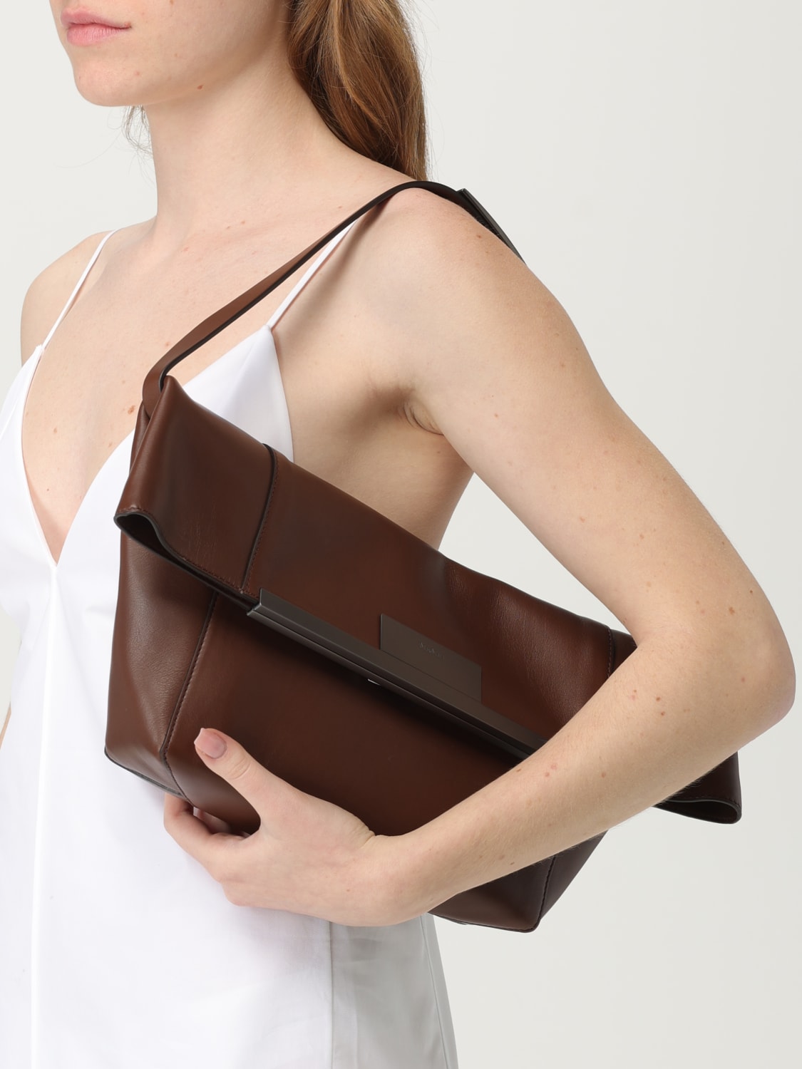 MAX MARA BORSA A SPALLA: Borsa a spalla in pelle di vitello Max Mara, Marrone - Img 2