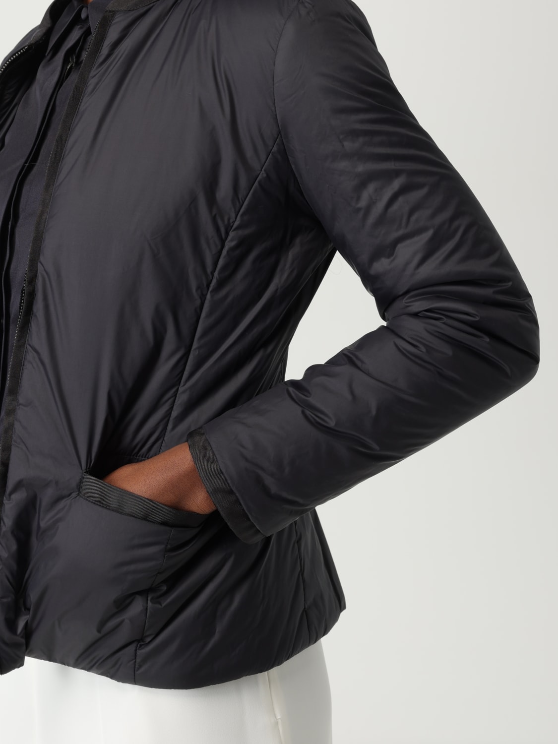ジャケット EMPORIO ARMANI Woman Jacket Black 8N2B012NKBZ 0999 EMPORIO ARMANI: Blazer woman - Black | Emporio Armani jacket