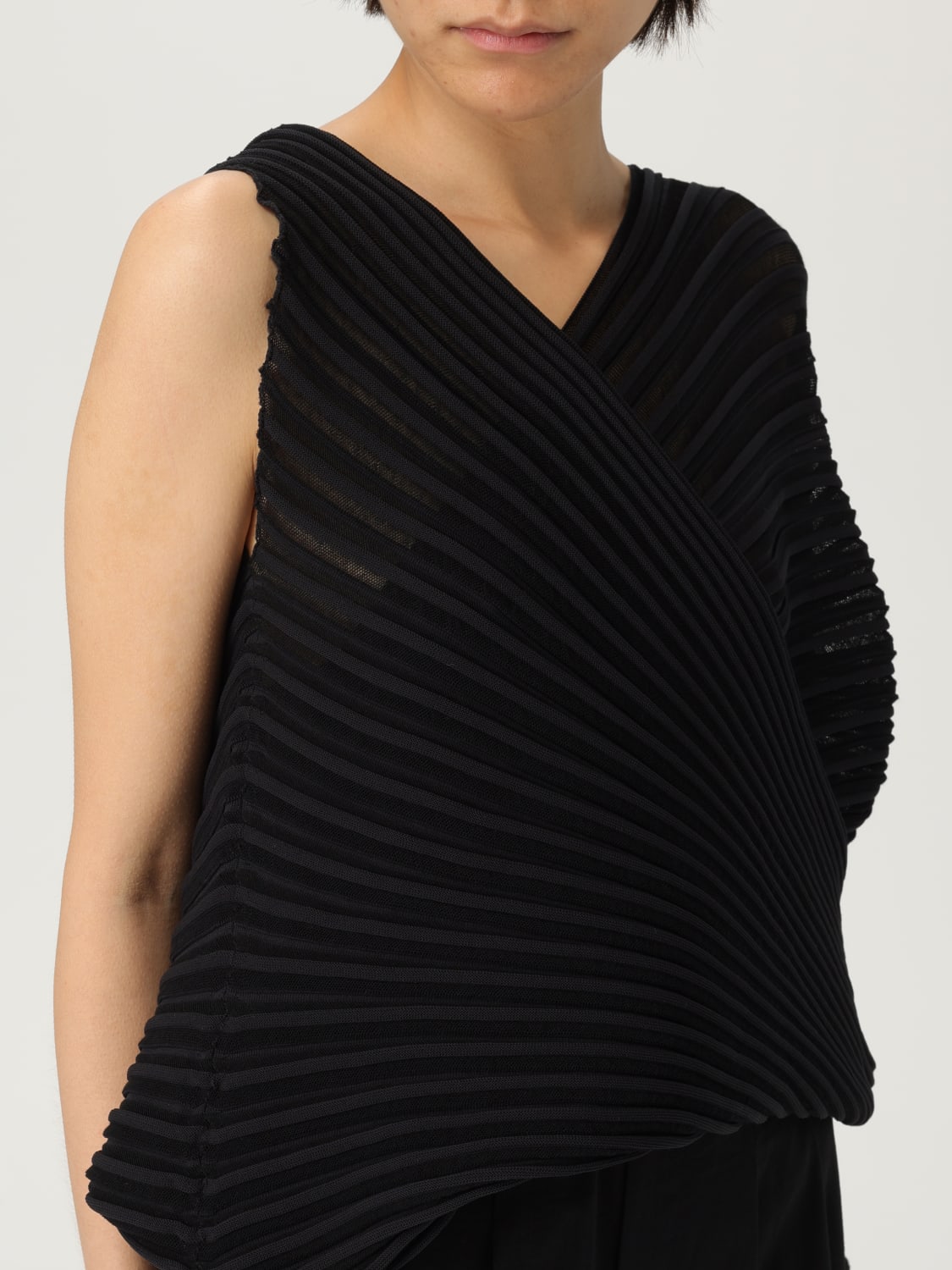 ISSEY MIYAKE TOP: Top damen Issey Miyake, Schwarz - Img 5