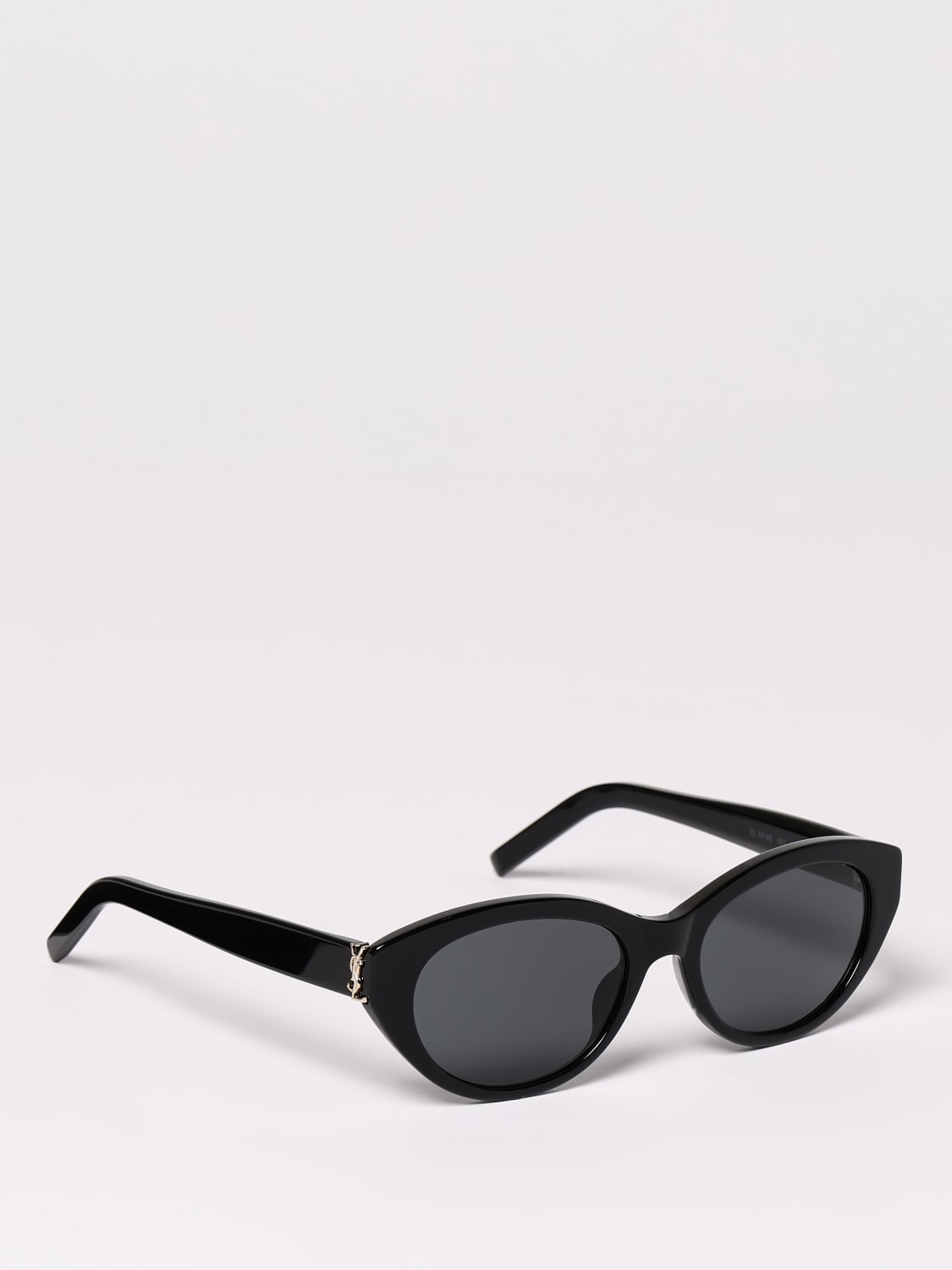 サングラス SAINT LAURENT Woman Sunglasses Black SLM148 001 Saint Laurent SL M148 001 Oval Sunglasses Black - eye-oo.com