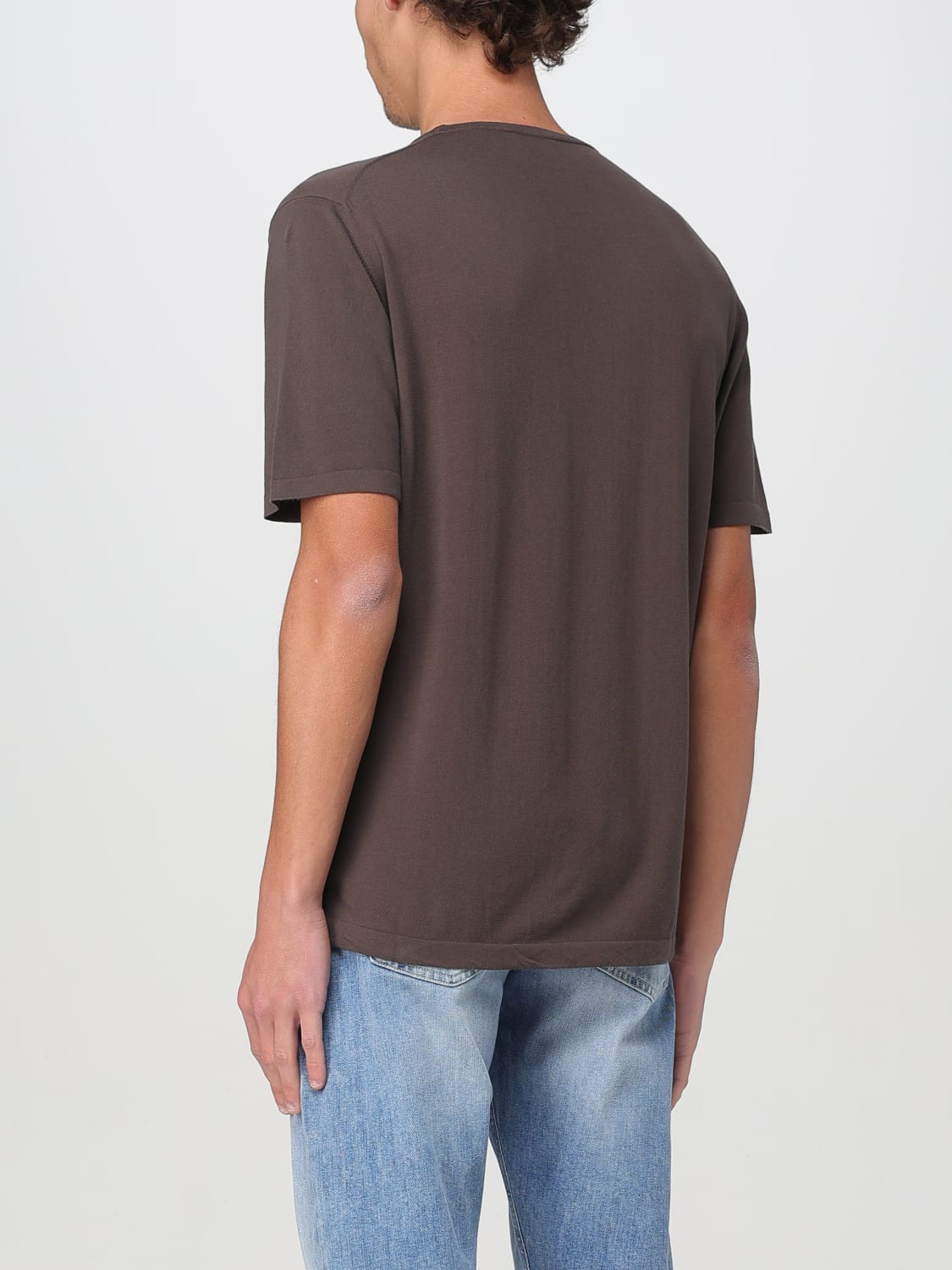 Tシャツ・カットソー ROBERTO COLLINA Men T Shirts RB10121RB10 01 WHITE Roberto Collina Essential Crewneck T-shirt In White | ModeSens