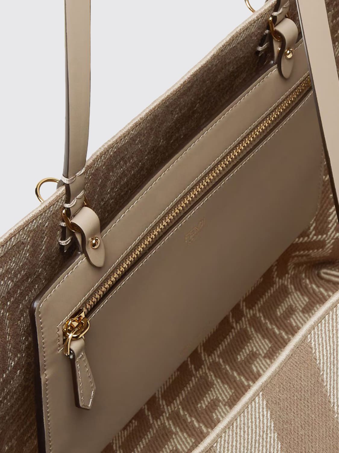 トートバッグ FENDI Woman Tote bags Beige 8BH425AUPJ F1SNP FENDI: Shoulder bag woman - Beige | Fendi tote bags 8BH425