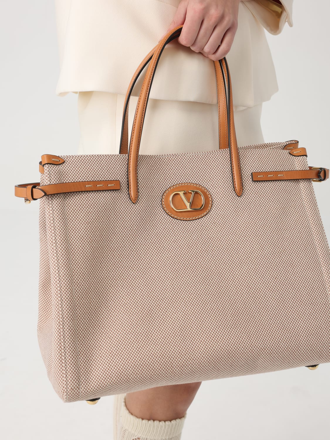 ハンドバッグ VALENTINO GARAVANI Woman Handbag Beige W2B0R19EZT R2H VALENTINO GARAVANI: Shoulder bag woman Valentino - Beige