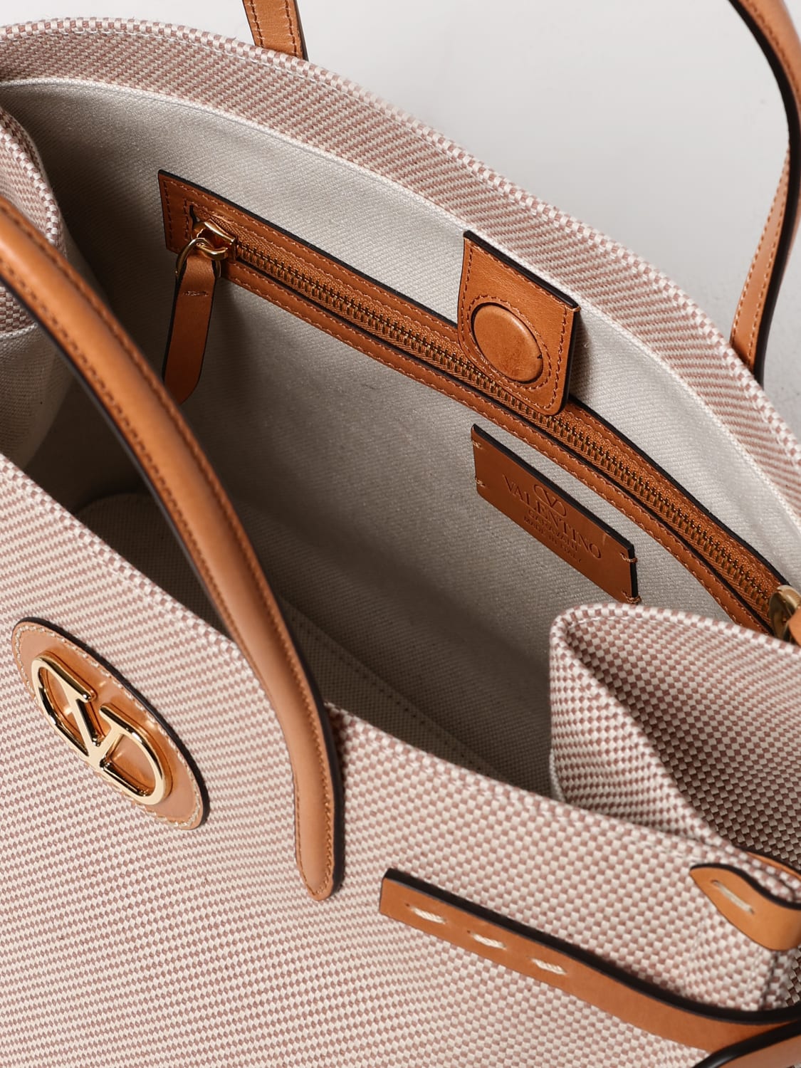 ハンドバッグ VALENTINO GARAVANI Woman Handbag Beige W2B0R19EZT R2H VALENTINO GARAVANI: Shoulder bag woman Valentino - Beige
