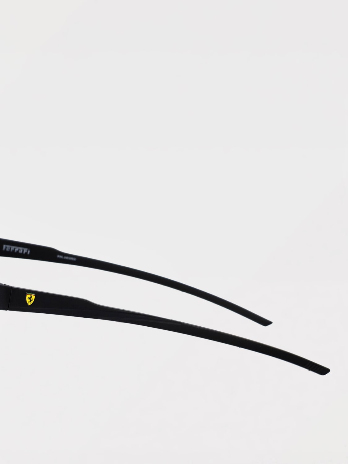 FERRARI OCCHIALI DA SOLE: Occhiali da sole Ferrari in acetato , Nero - Img 4