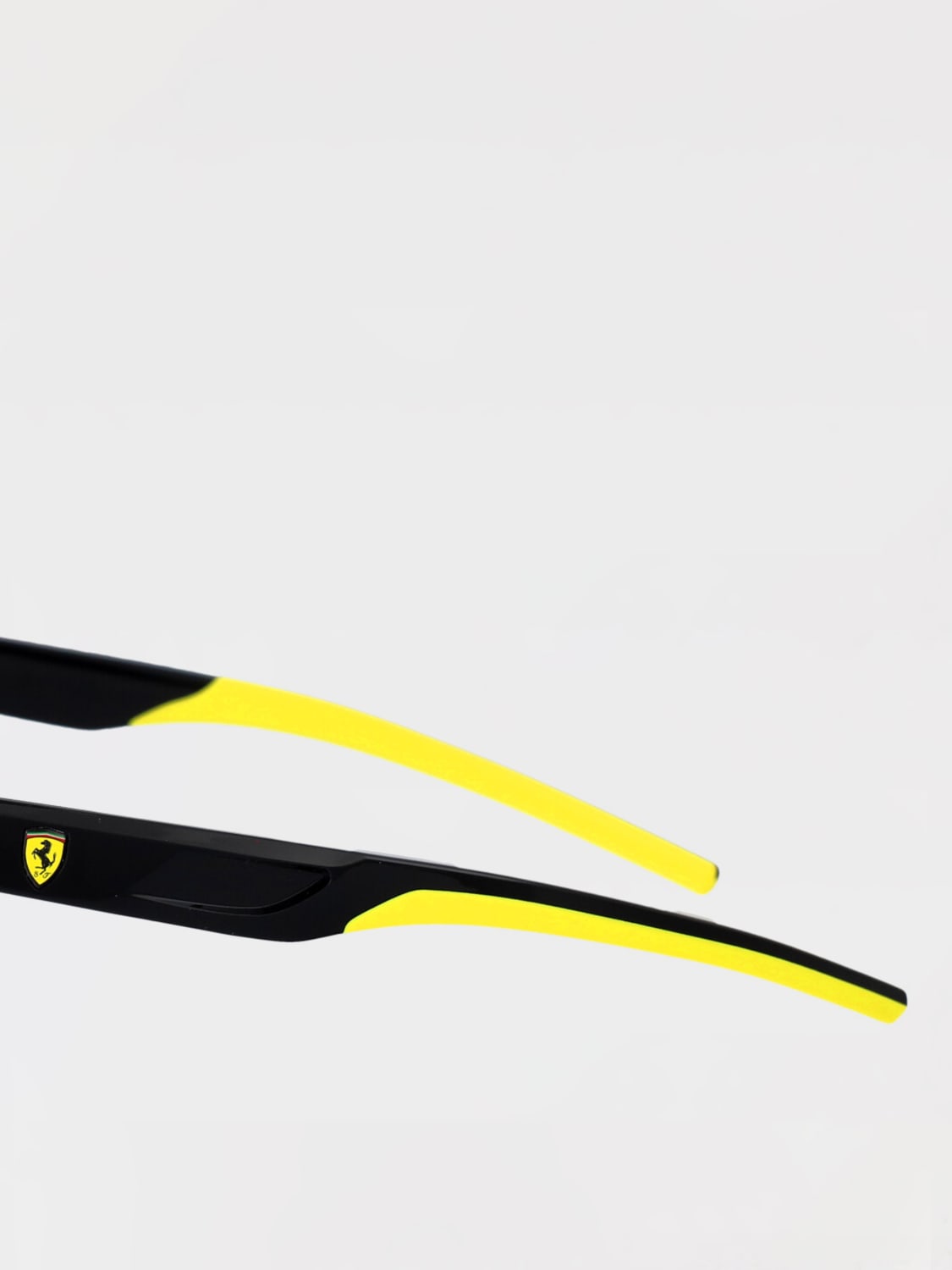FERRARI OCCHIALI DA SOLE: Occhiali da sole Ferrari in acetato , Nero 1 - Img 4