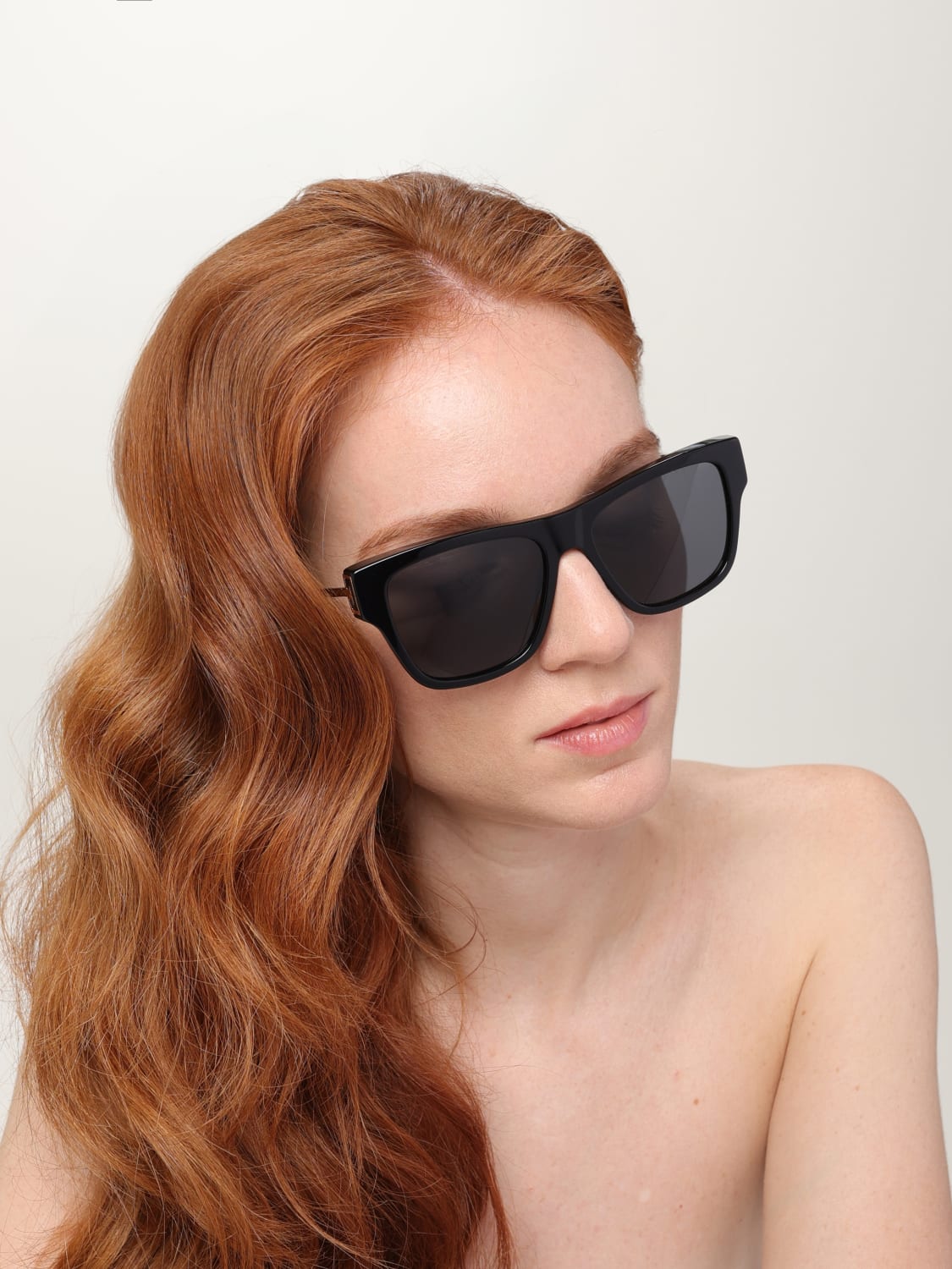 GIVENCHY SUNGLASSES: Sunglasses woman Givenchy, Black - Img 2