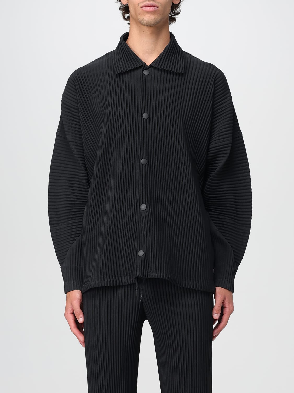 HOMME PLISSE' ISSEY MIYAKE: men's shirt - Black | Homme Plisse