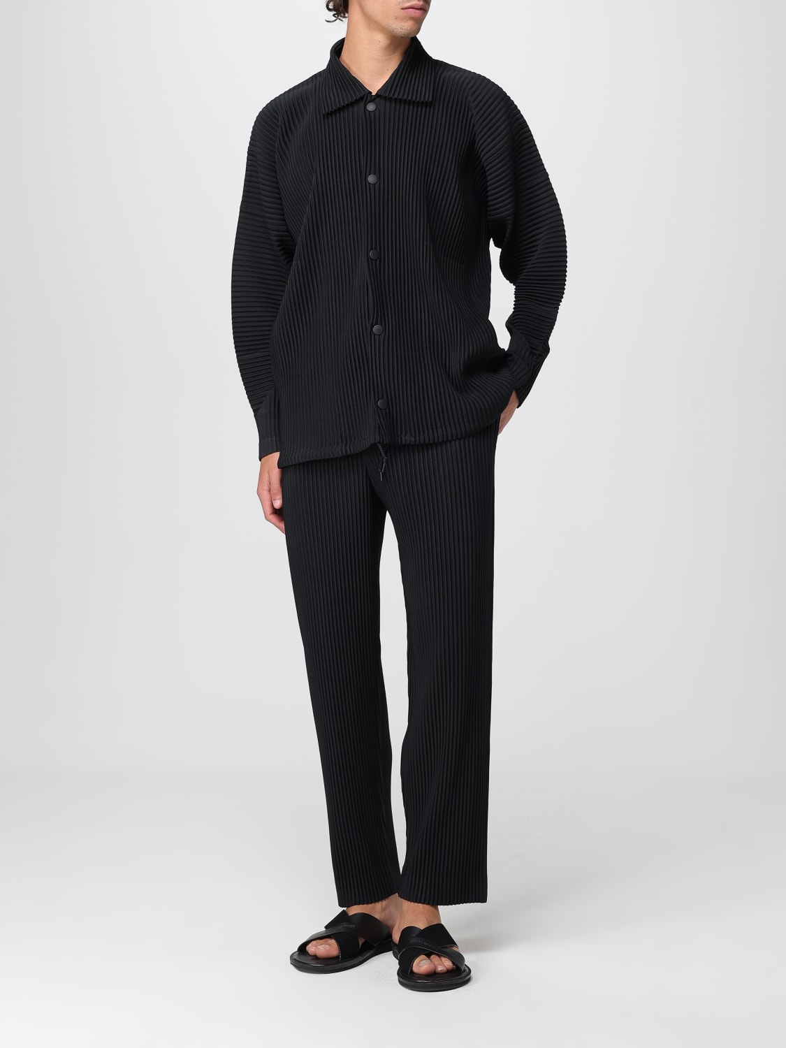 HOMME PLISSE' ISSEY MIYAKE: men's shirt - Black | Homme Plisse