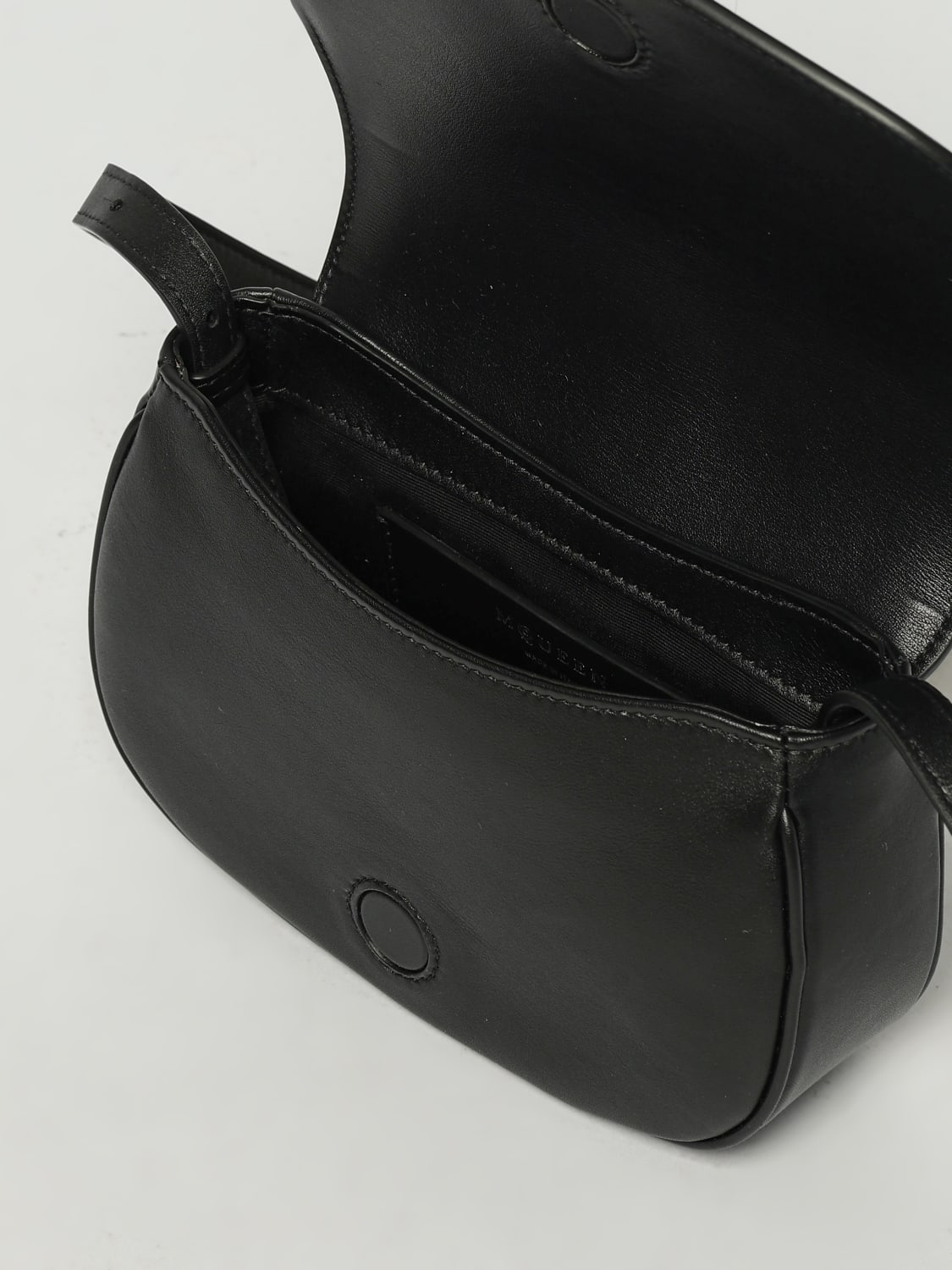バッグ・カバンその他 ALEXANDER MCQUEEN Woman Mini bag Black 8271131MAAD 1000 MCQUEEN: Crossbody bags woman - Black | McQueen mini bag