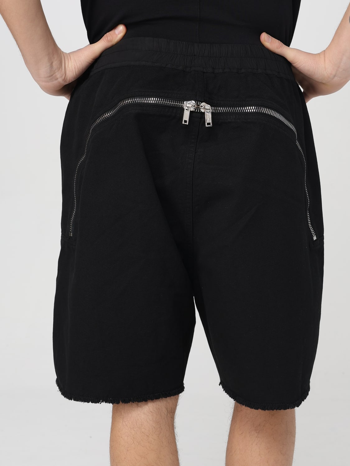 RICK OWENS DRKSHDW: Short men - Black | Rick Owens Drkshdw