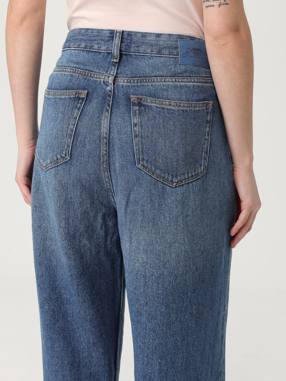 デニム・ジーパン GANNI Woman Jeans Blue J1706 567 GANNI: women's jeans - Blue | Ganni jeans J1706 online at