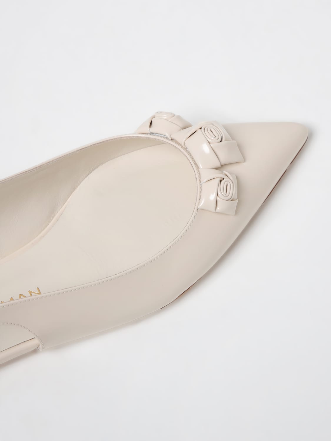 STUART WEITZMAN DÉCOLLETÉ: Slingback Stuart Weitzman in pelle spazzolata, Crema - Img 4