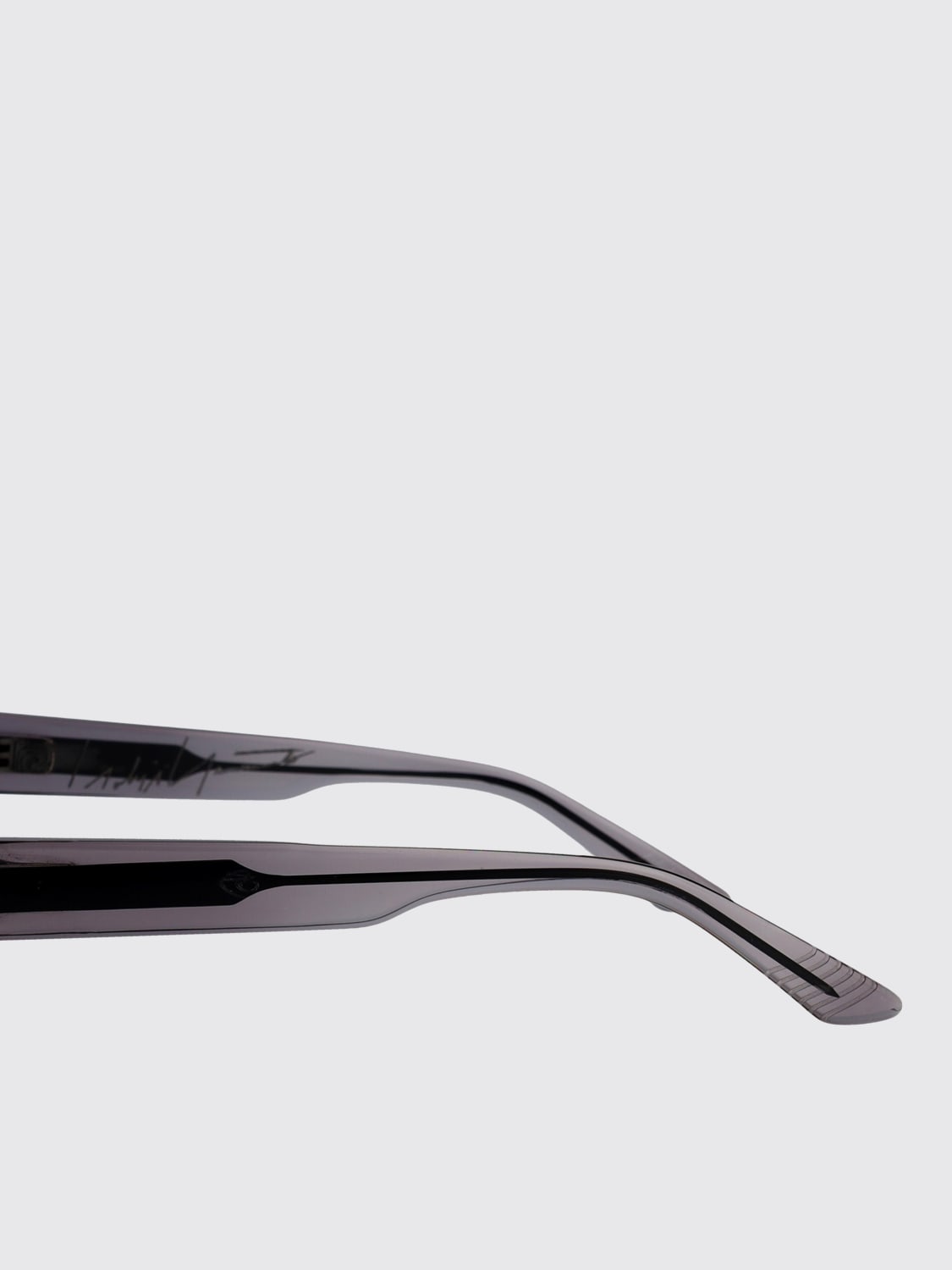 サングラス YOHJI YAMAMOTO Woman Sunglasses Grey SLOOK002 M002 YOHJI YAMAMOTO: Sunglasses woman - Grey | Yohji Yamamoto