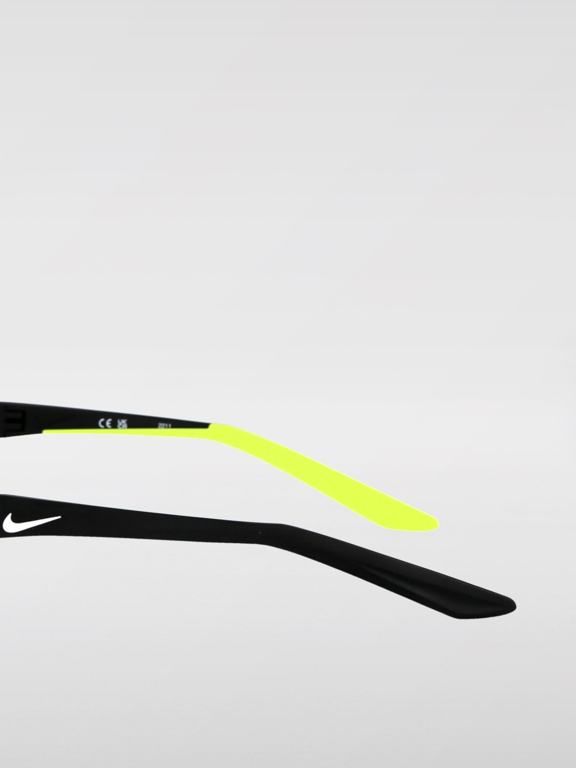 NIKE SUNGLASSES: Sunglasses woman Nike, Black - Img 3