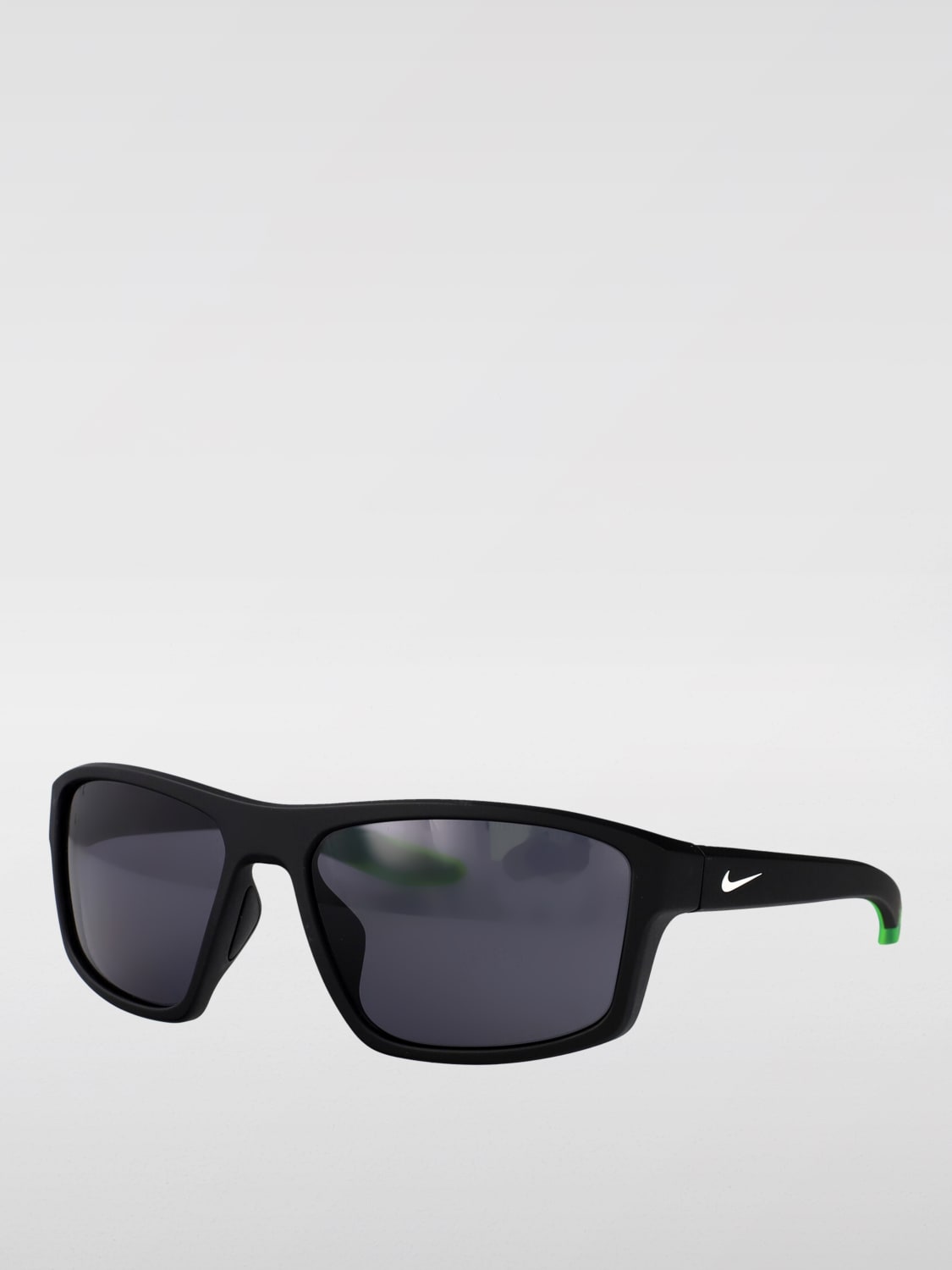 サングラス NIKE Woman Sunglasses Black FJ2259 010 NIKE: Sunglasses woman - Black | Nike sunglasses FJ2259