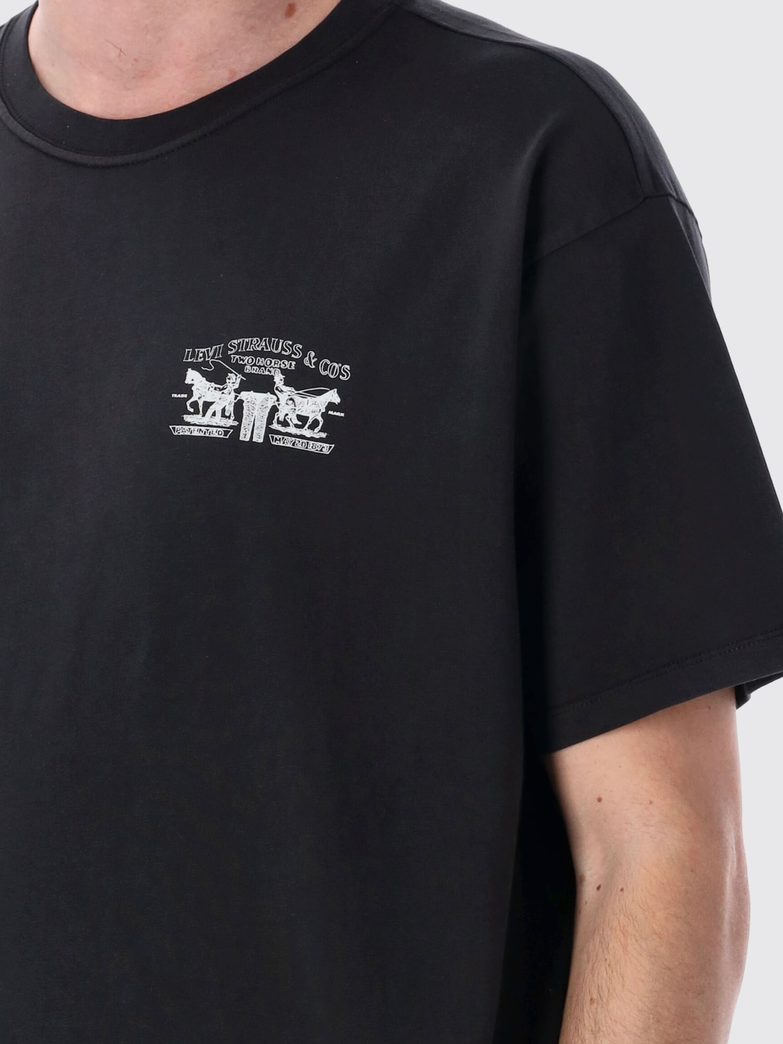 LEVI'S T-SHIRT: T-shirt Levi's in cotone con logo , Nero - Img 3