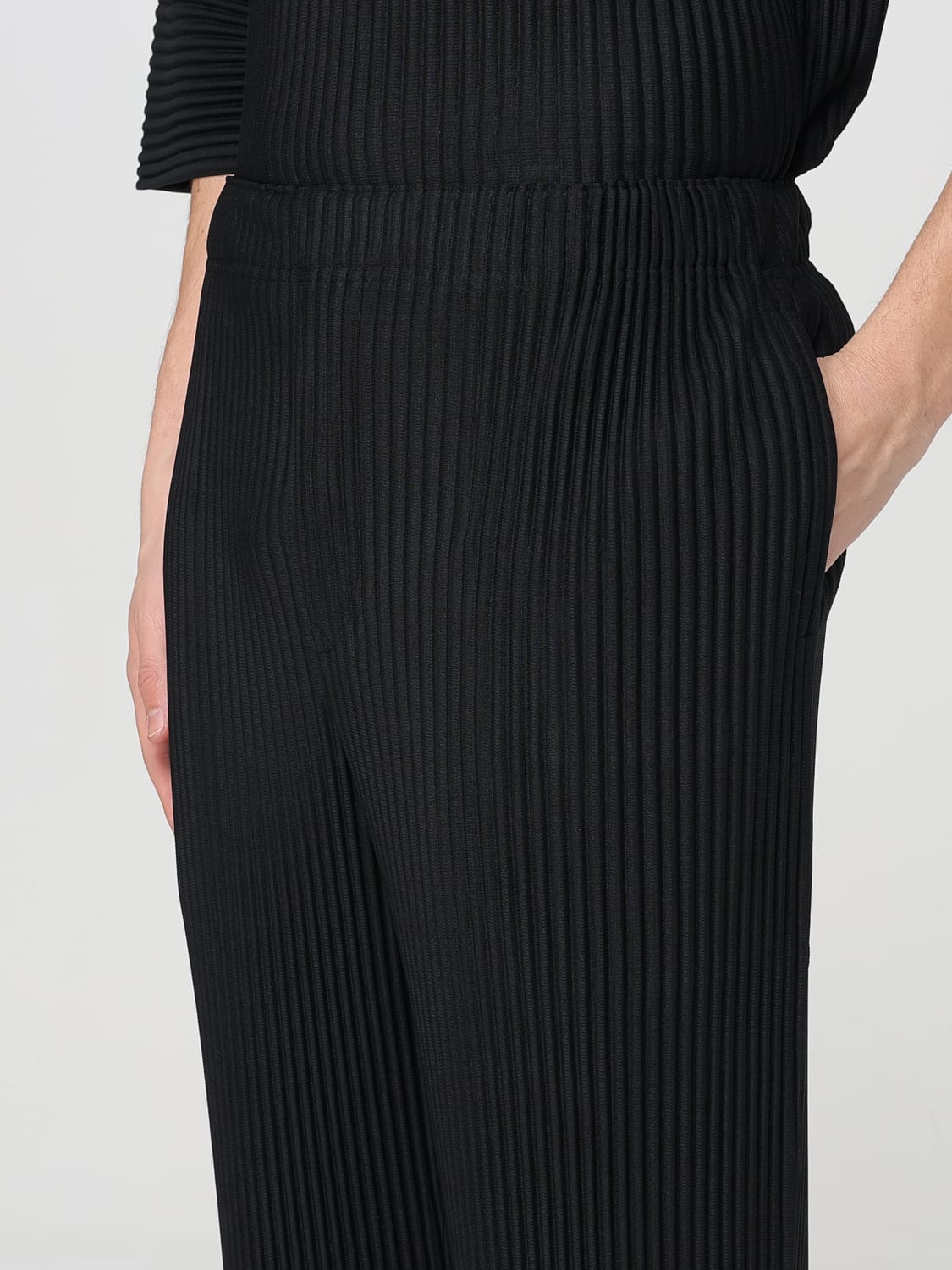 PHOTON – ISSEY MIYAKE ONLINE STORE