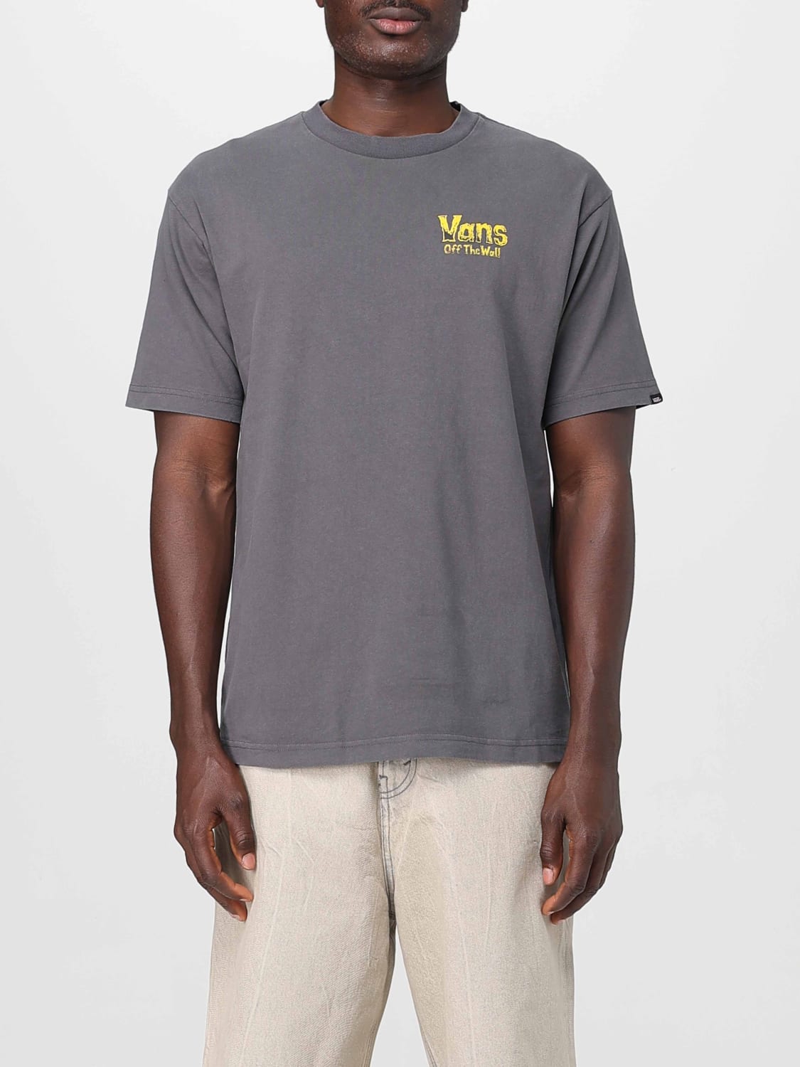 Tシャツ・カットソー VANS Men T-shirt Grey VN000NWN 1O7 VANS: T-shirt men - Grey | Vans t-shirt VN000NWN online at