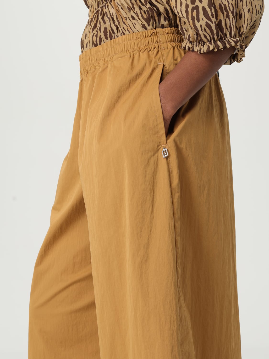 パンツ LIU JO Woman Pants Sand WA5427T4433 71320 LIU JO: Pants woman - Sand | Liu Jo pants WA5427T4433 online