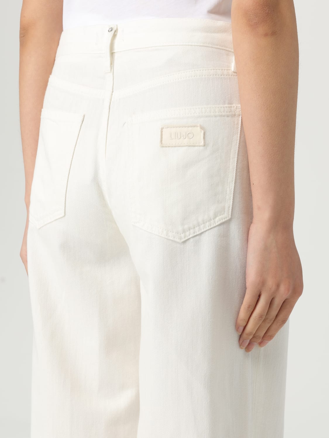 パンツ LIU JO Woman Pants White WA5488T4282 10701 LIU JO: Pants woman - White | Liu Jo jeans WA5488T4282