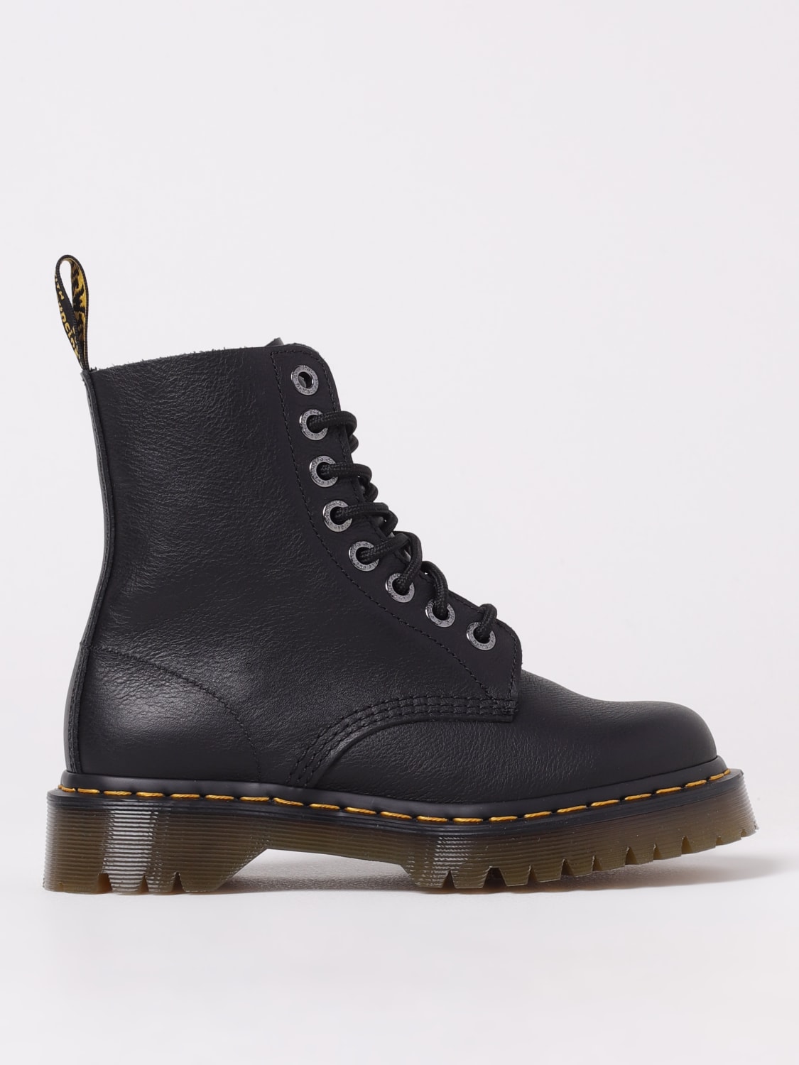 DR. MARTENS: Shoes woman - Black | Dr. Martens boots 26206 online