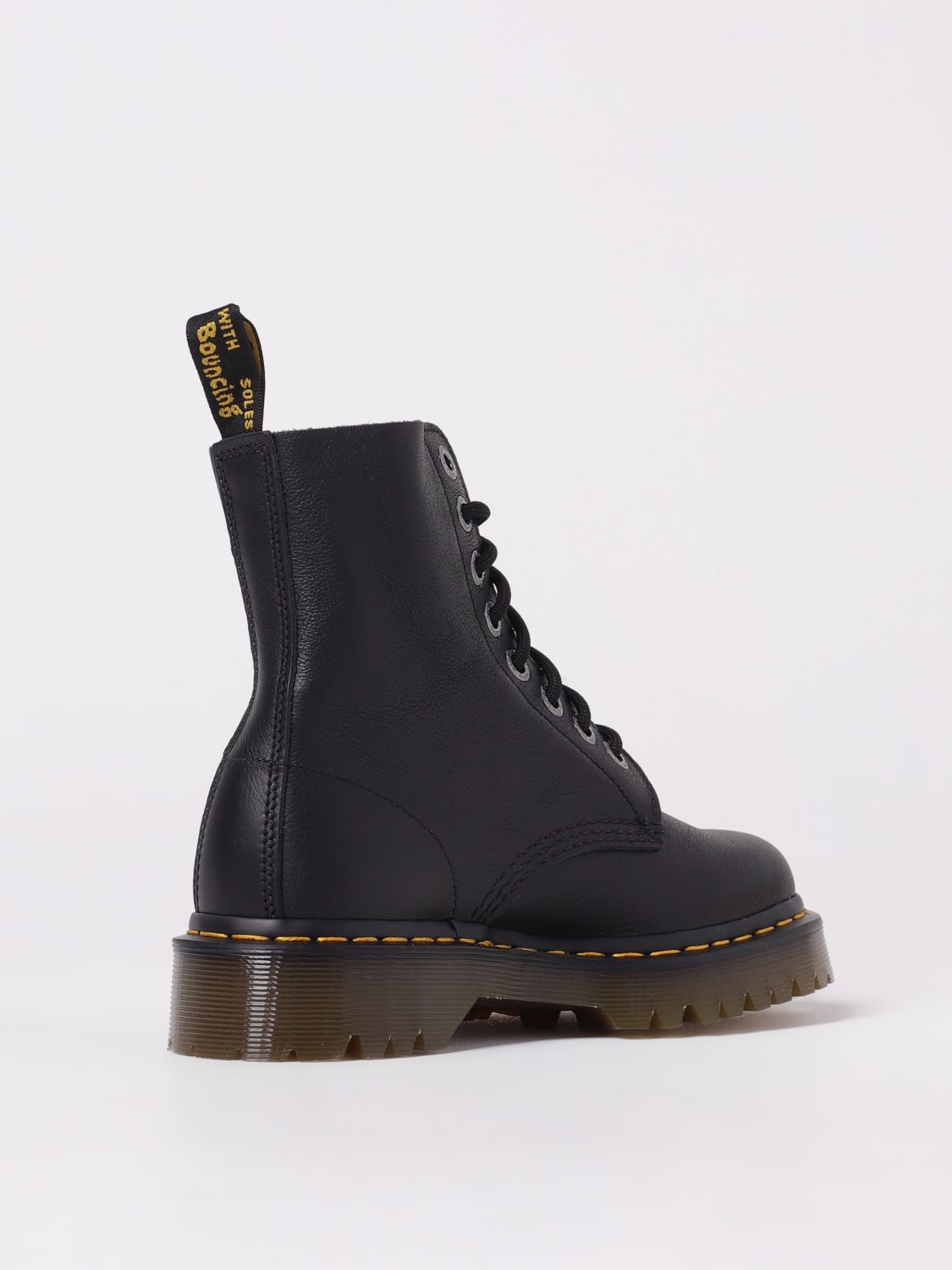 DR. MARTENS: Shoes woman - Black | Dr. Martens boots 26206