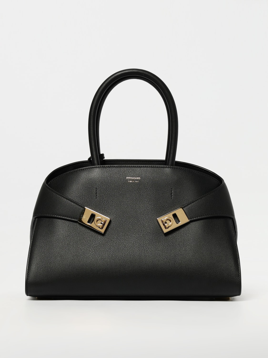 ハンドバッグ FERRAGAMO Woman Handbag Black 0766758 NERO FERRAGAMO: Handbag woman - Black | Ferragamo handbag 0766758